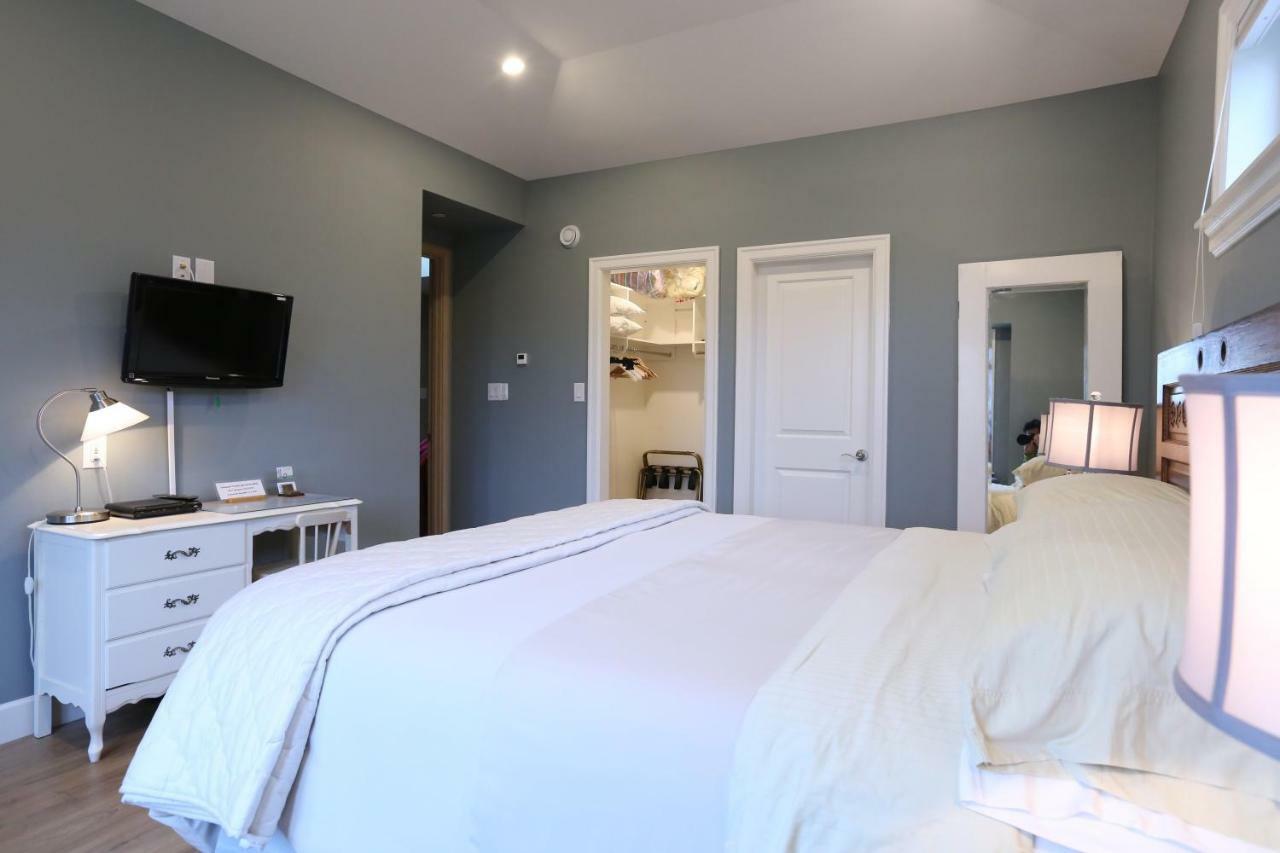 Vancouver Traveller B&B Εξωτερικό φωτογραφία