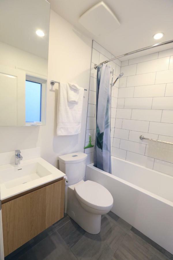 Vancouver Traveller B&B Εξωτερικό φωτογραφία